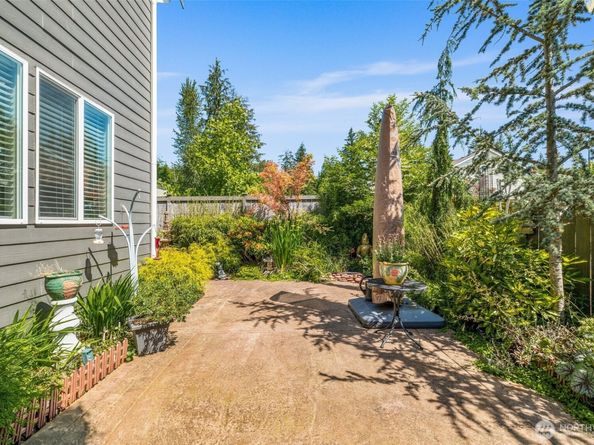 2207 115th Drive SE, Lake Stevens WA 98258