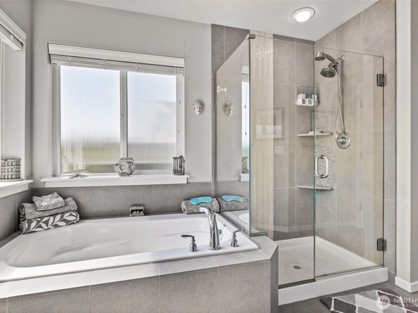 2207 115th Drive SE, Lake Stevens WA 98258
