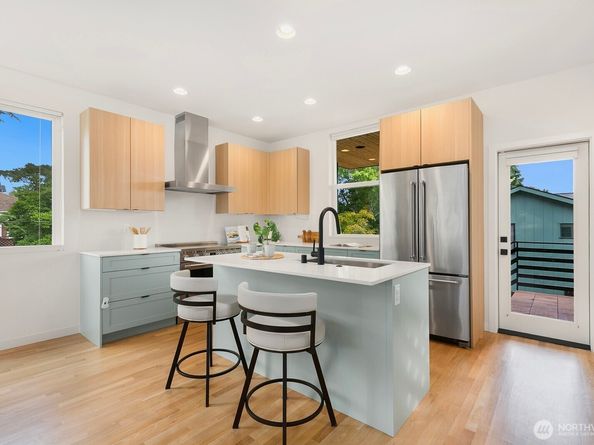 7714 30th Ave NW, Seattle WA 98117