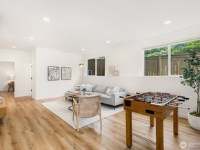 7714 30th Ave NW, Seattle WA 98117