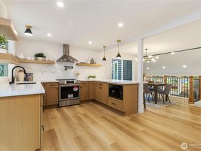19727 41st Avenue NE, Lake Forest Park WA 98155