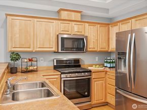 5300 Glenwood Avenue O1, Everett WA 98203