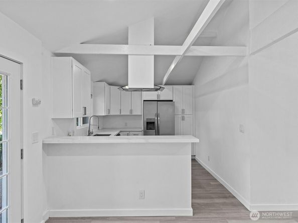 1140 E Seattle Street, Kent WA 98030