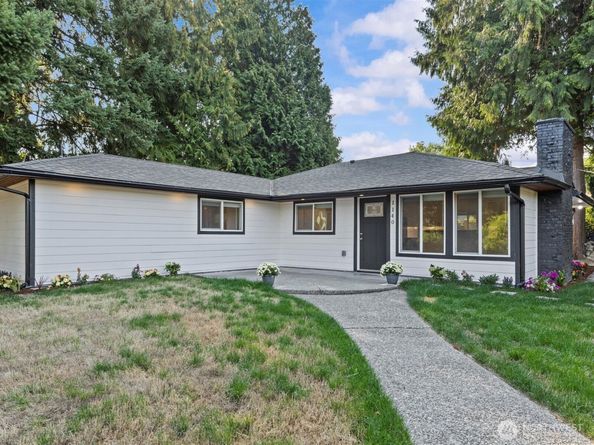 1140 E Seattle Street, Kent WA 98030
