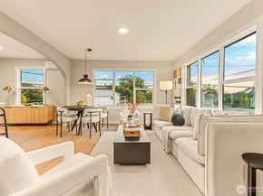 7702 10th Avenue NW, Seattle WA 98117