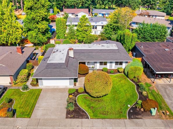 32123 32nd Avenue SW, Federal Way WA 98023