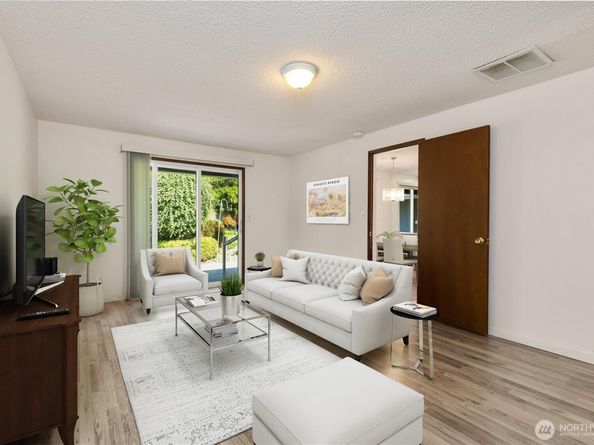 32123 32nd Avenue SW, Federal Way WA 98023