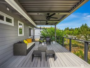 9642 13th Avenue SW, Seattle WA 98106