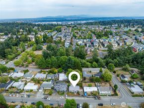 9642 13th Avenue SW, Seattle WA 98106