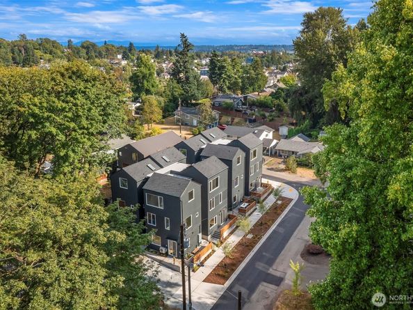 4920 31st Avenue S, Seattle WA 98108