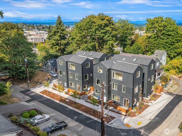 4920 31st Avenue S, Seattle WA 98108