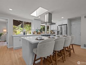 13786 NE 75th Place, Redmond WA 98052