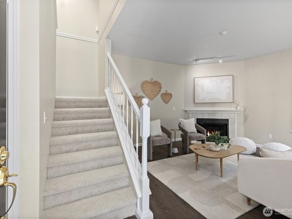 10909 Avondale Road NE R170, Redmond WA 98052