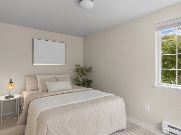 10909 Avondale Road NE R170, Redmond WA 98052