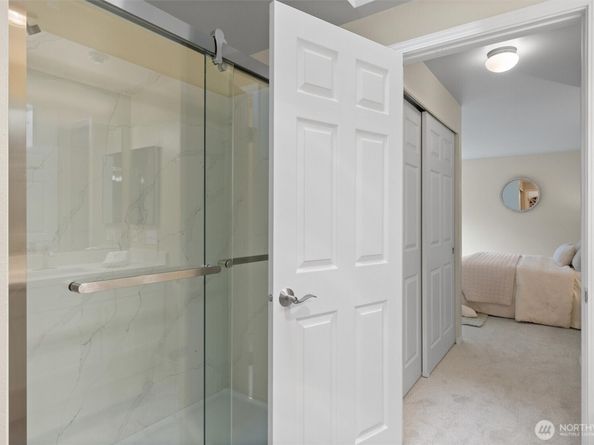 10909 Avondale Road NE R170, Redmond WA 98052