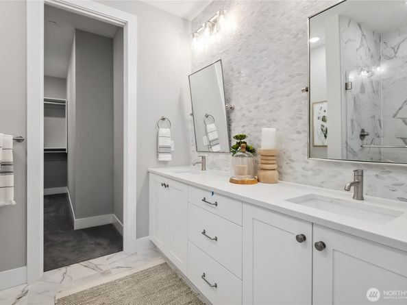 12207 137th Place NE 2604, Redmond WA 98052