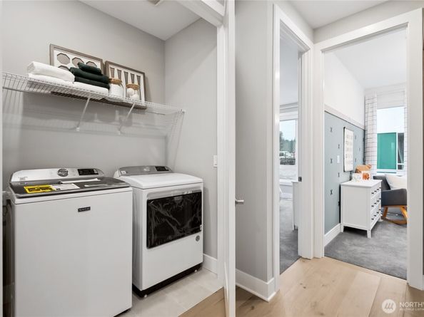 12207 137th Place NE 2604, Redmond WA 98052