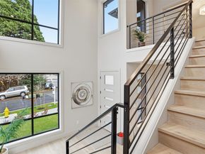 1015 N 35th Street, Renton WA 98056