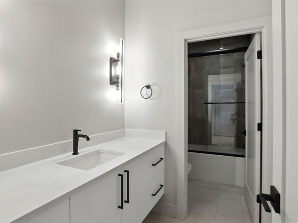 1015 N 35th Street, Renton WA 98056