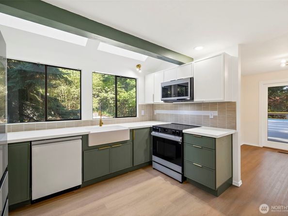 21911 4th Avenue SE, Bothell WA 98021