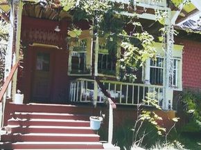 4302 Woodlawn Avenue N, Seattle WA 98103