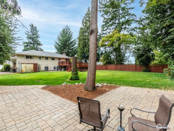 2114 SW 322nd Street, Federal Way WA 98023