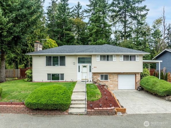 2114 SW 322nd Street, Federal Way WA 98023