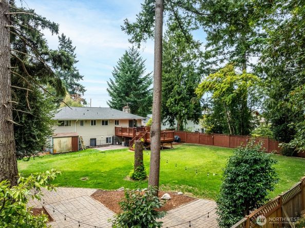 2114 SW 322nd Street, Federal Way WA 98023
