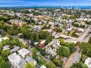 3805 Fremont Lane N, Seattle WA 98103