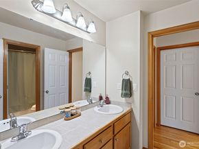 3904 172nd Street SW, Lynnwood WA 98037