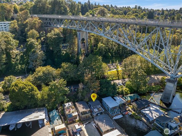 2766 Westlake Avenue N A, Seattle WA 98109