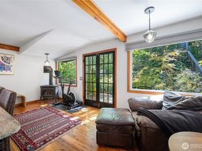 2766 Westlake Avenue N A, Seattle WA 98109