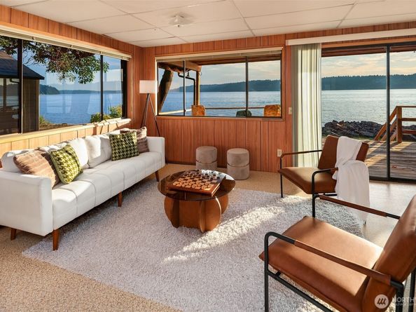24415 143rd Avenue SW, Vashon WA 98070