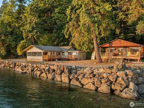 24415 143rd Avenue SW, Vashon WA 98070