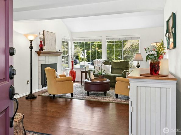 24325 SE 41st Lane 61, Sammamish WA 98029