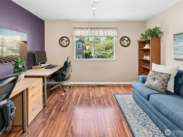 24325 SE 41st Lane 61, Sammamish WA 98029