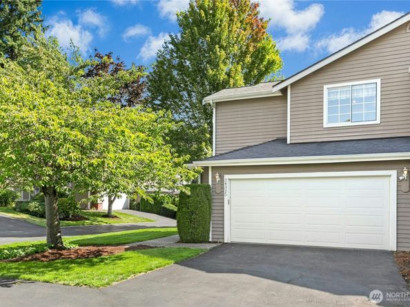 24325 SE 41st Lane 61, Sammamish WA 98029