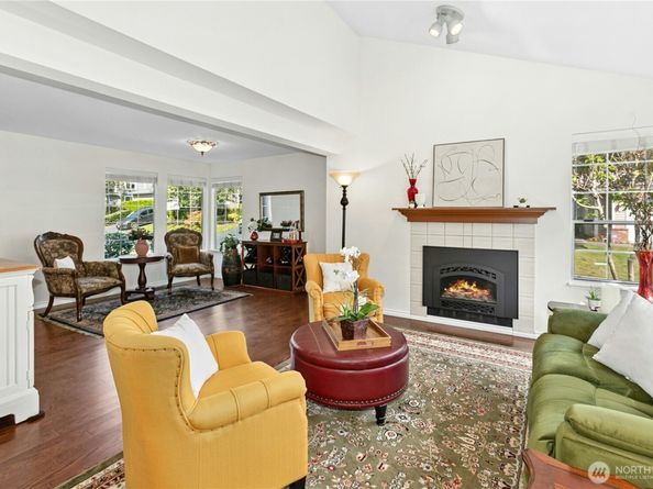 24325 SE 41st Lane 61, Sammamish WA 98029