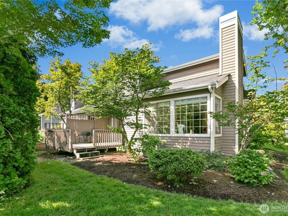 24325 SE 41st Lane 61, Sammamish WA 98029