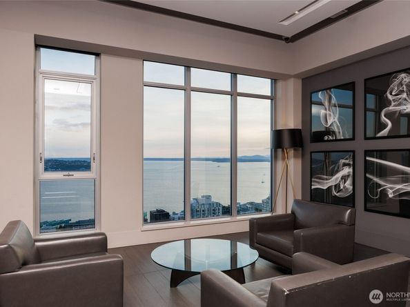 588 Bell Street 902S, Seattle WA 98121