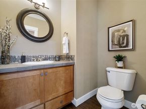 1008 N 27th Place, Renton WA 98056