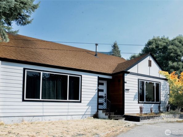 18830 108th Avenue SE, Renton WA 98055