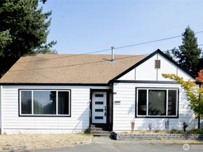 18830 108th Avenue SE, Renton WA 98055