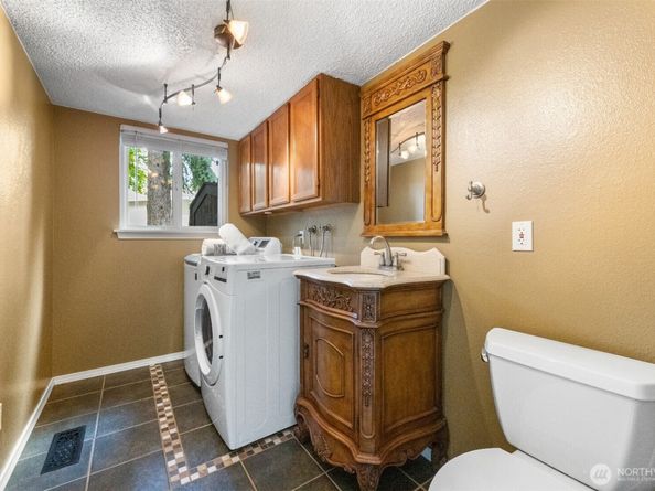 3646 SW 317th Court, Federal Way WA 98023