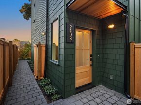 920 34th Avenue B, Seattle WA 98122
