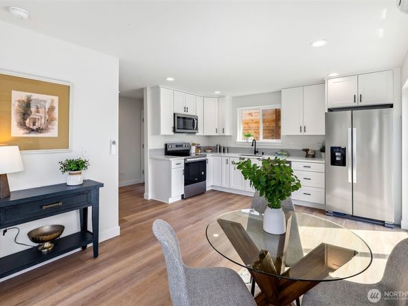 1040 S Director Street B, Seattle WA 98108