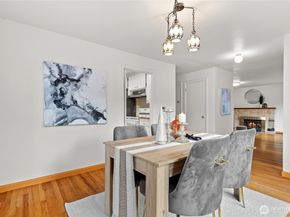 8022 18th Avenue NE, Seattle WA 98115