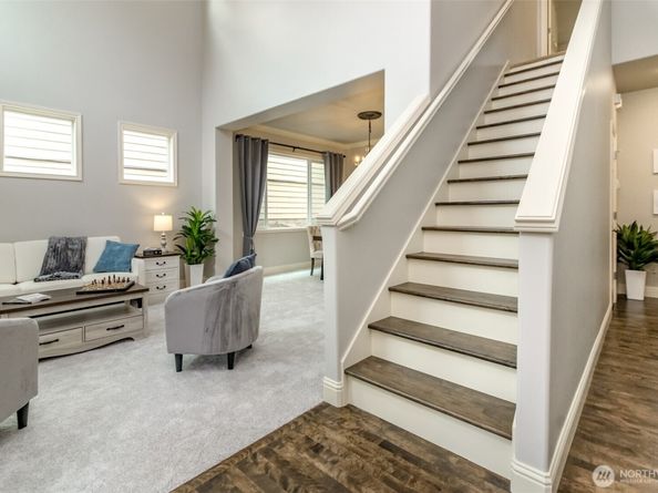 1913 NE 32nd Street, Renton WA 98056