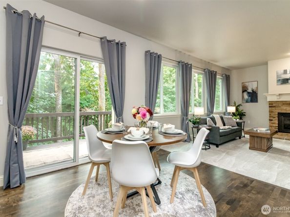 1913 NE 32nd Street, Renton WA 98056