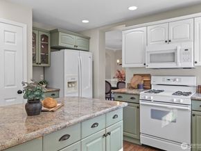 10812 25th Drive SE, Everett WA 98208
